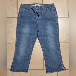 Levi Strauss Womens Capri Jeans